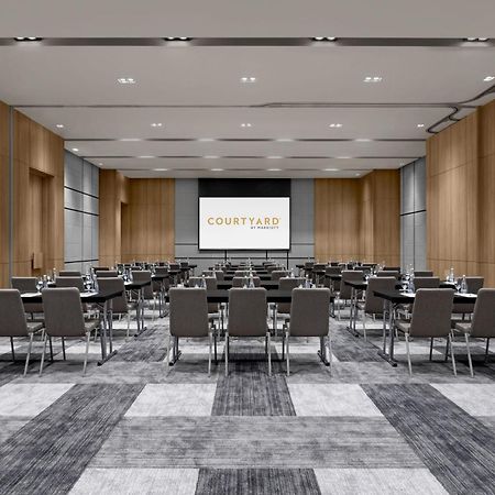 Courtyard By Marriott Bangkok Suvarnabhumi Airport Экстерьер фото