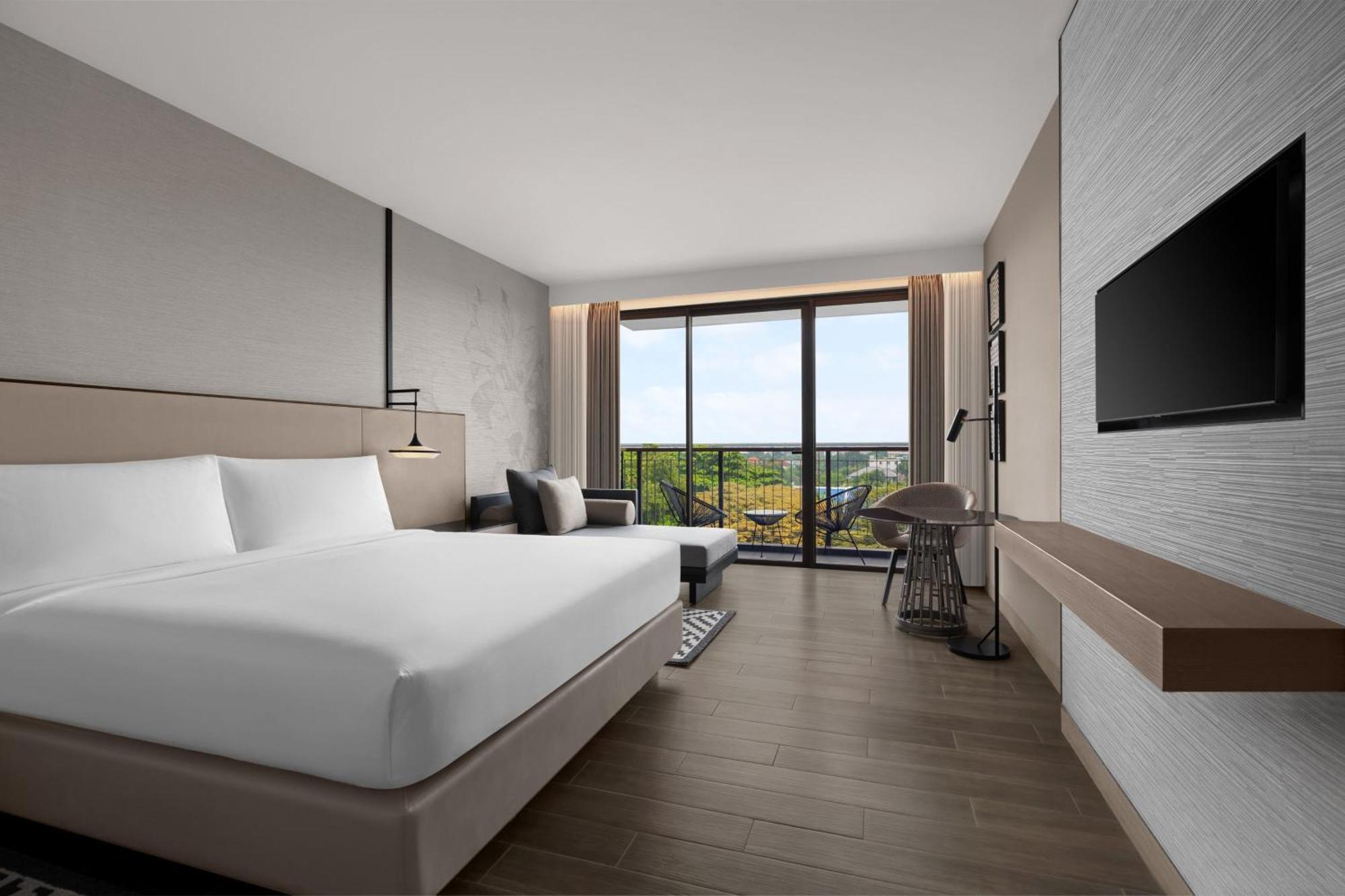 Courtyard By Marriott Bangkok Suvarnabhumi Airport Экстерьер фото