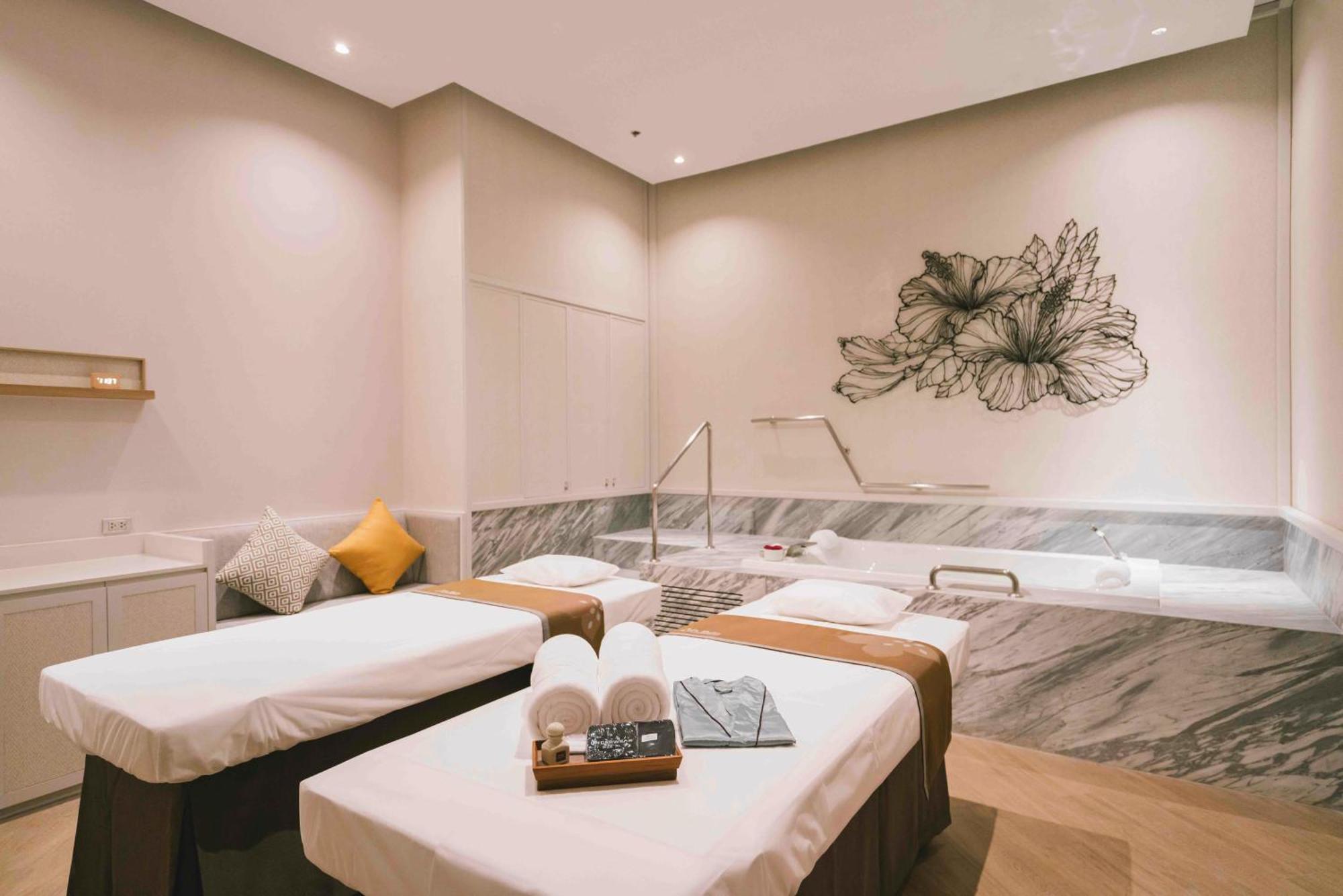 Courtyard By Marriott Bangkok Suvarnabhumi Airport Экстерьер фото