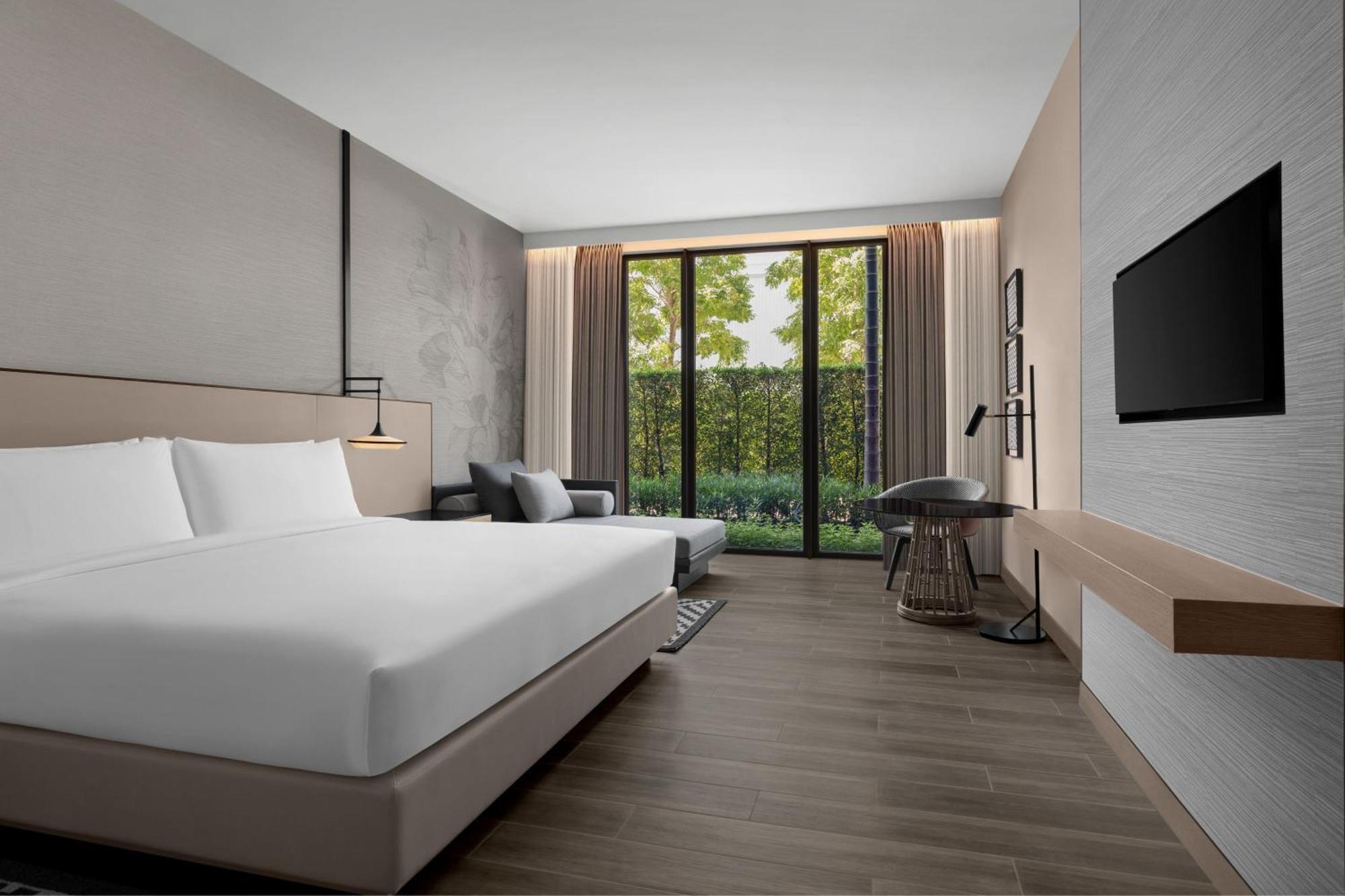 Courtyard By Marriott Bangkok Suvarnabhumi Airport Экстерьер фото